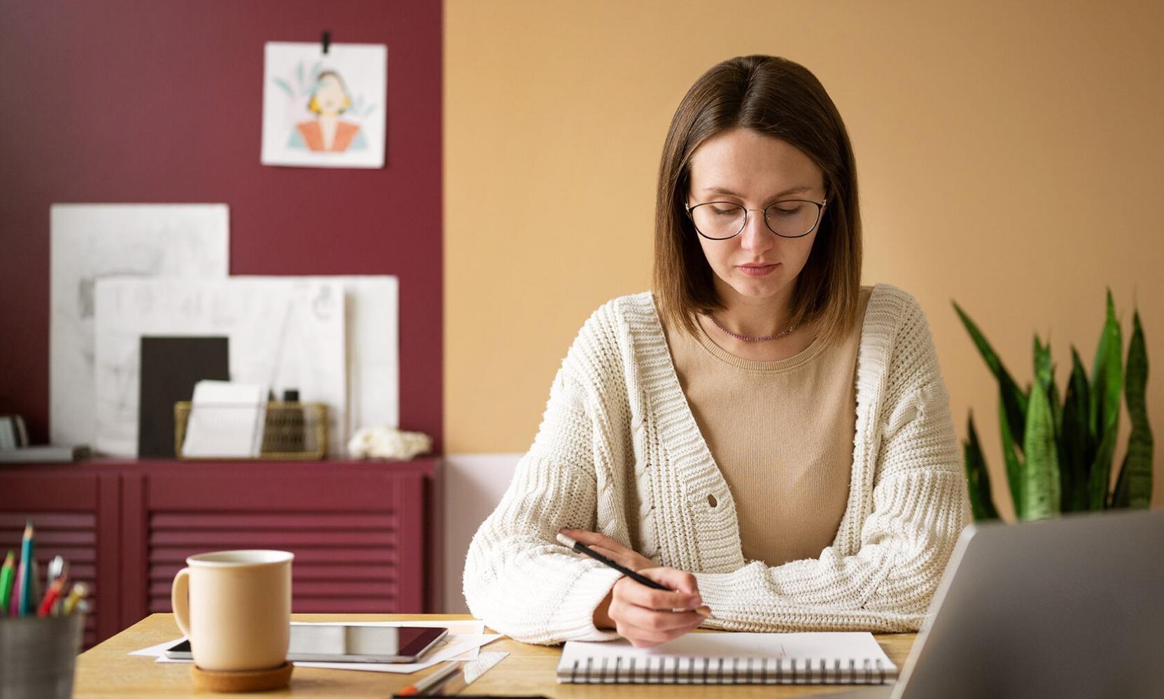 Accompagnement en gestion budgétaire pour jeunes actifs et préparation de projets immobiliers
